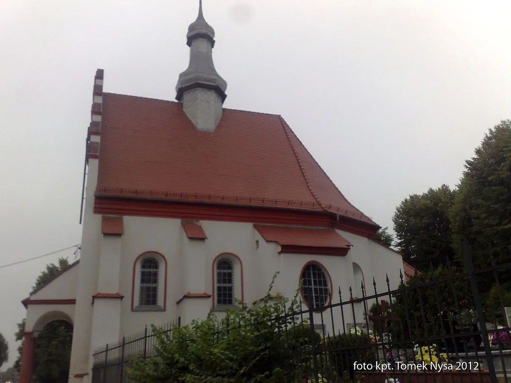 Nysa, ul. Mieczysława I - kościół cmentarny p.w. Św. Krzyża, tzw. Jerozolimski (foto kpt. Tomek Nysa 2012)