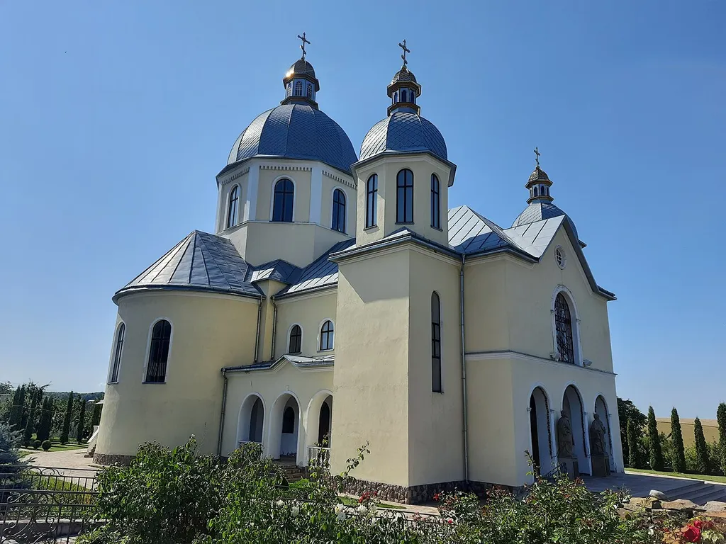 Церква Святих Верховних Апостолів Петра і Павла (ПЦУ ) Дружба Тернопільський р-н, Тернопільська обл.