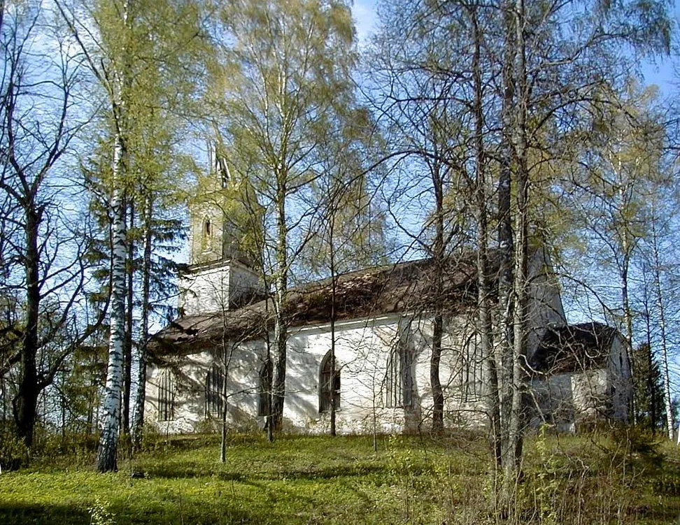 Liepkalnes baznīca 2003-05-10