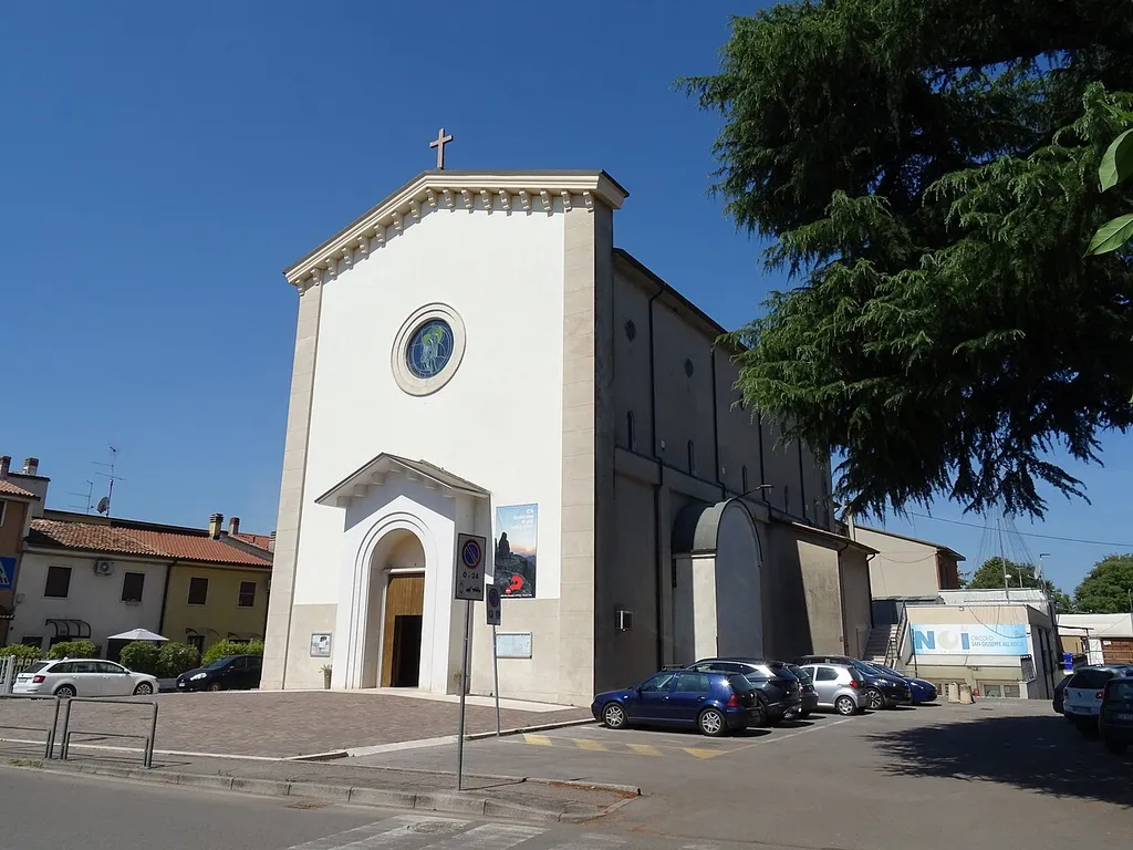 Basson (Verona, Veneto, Italy), Saint Joseph church