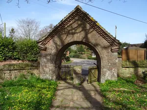 Lych Gate And Adjoining Walls, Church Of St Edward The Confessor
