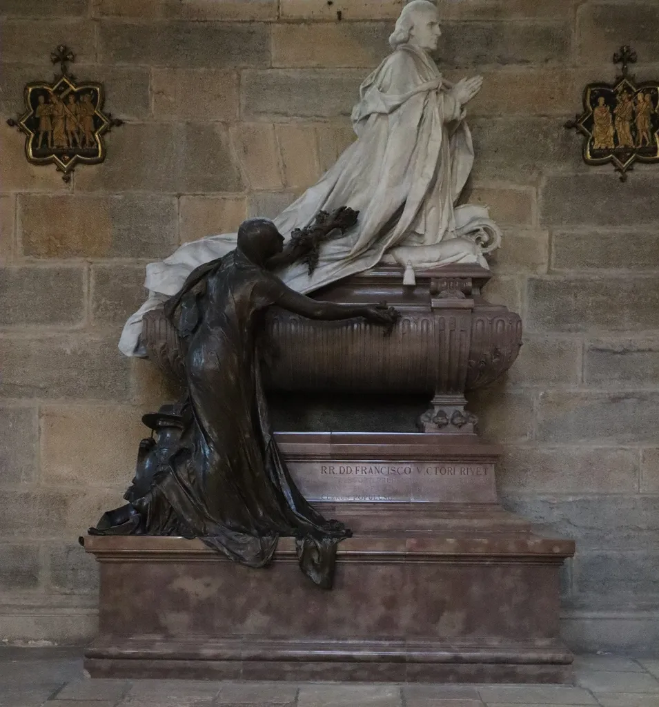 Dijon St Benigne cathedral, François Rivet tomb