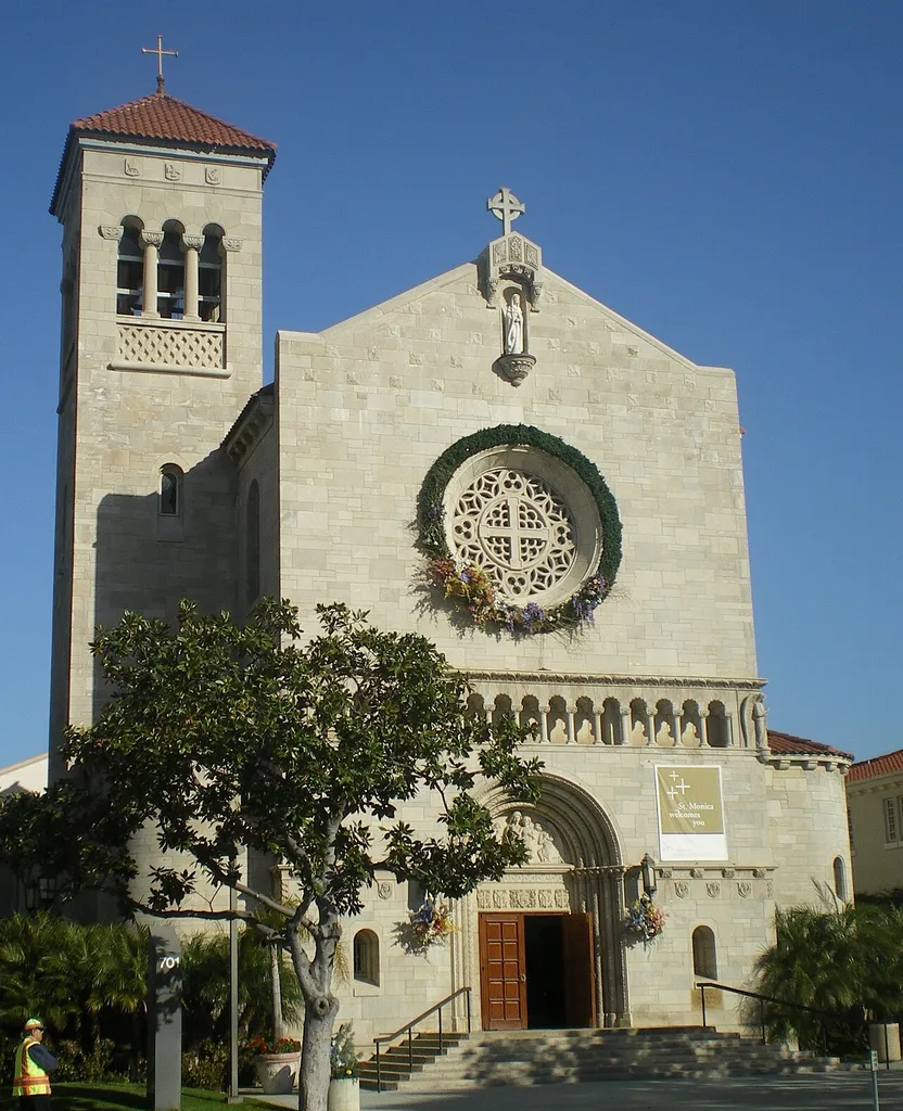Saint Monica Catholic Church (Santa Monica, California, USA)