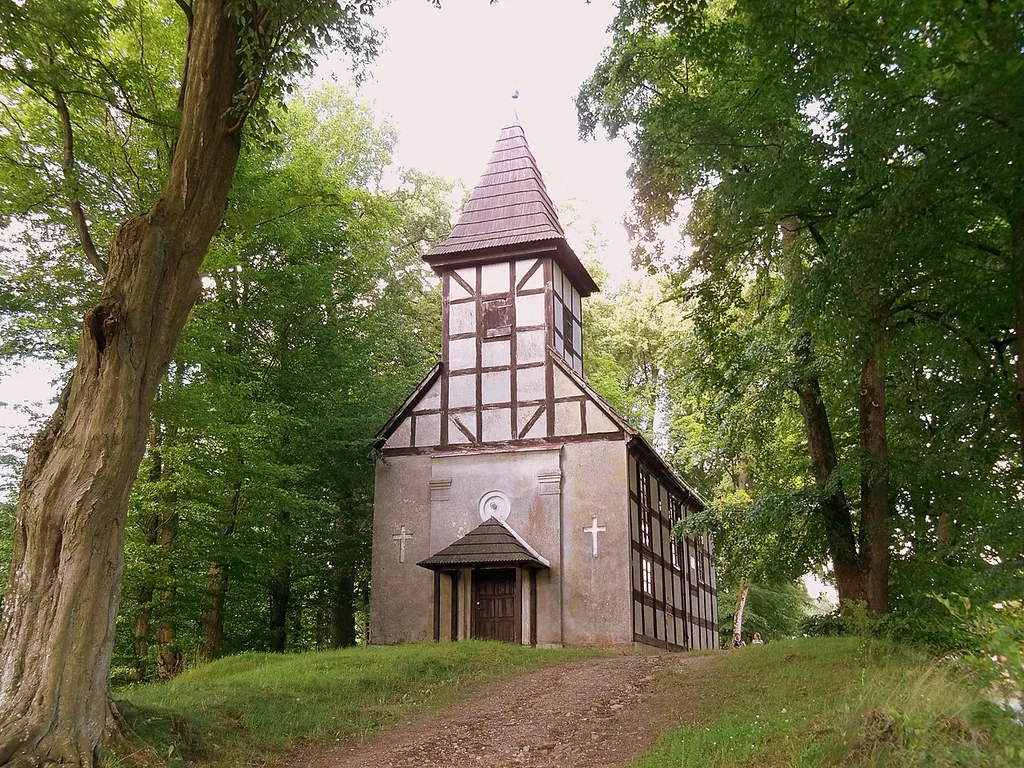 Wielin, gm. polanów, kościół