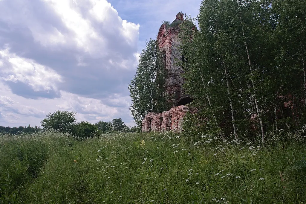 Сретенская церковь: Ламна Большая, Южский район, Ивановская область