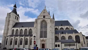 Church of Our Lady across the river Dijle