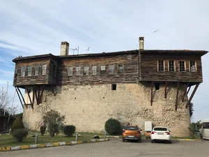 Bolaman Castle