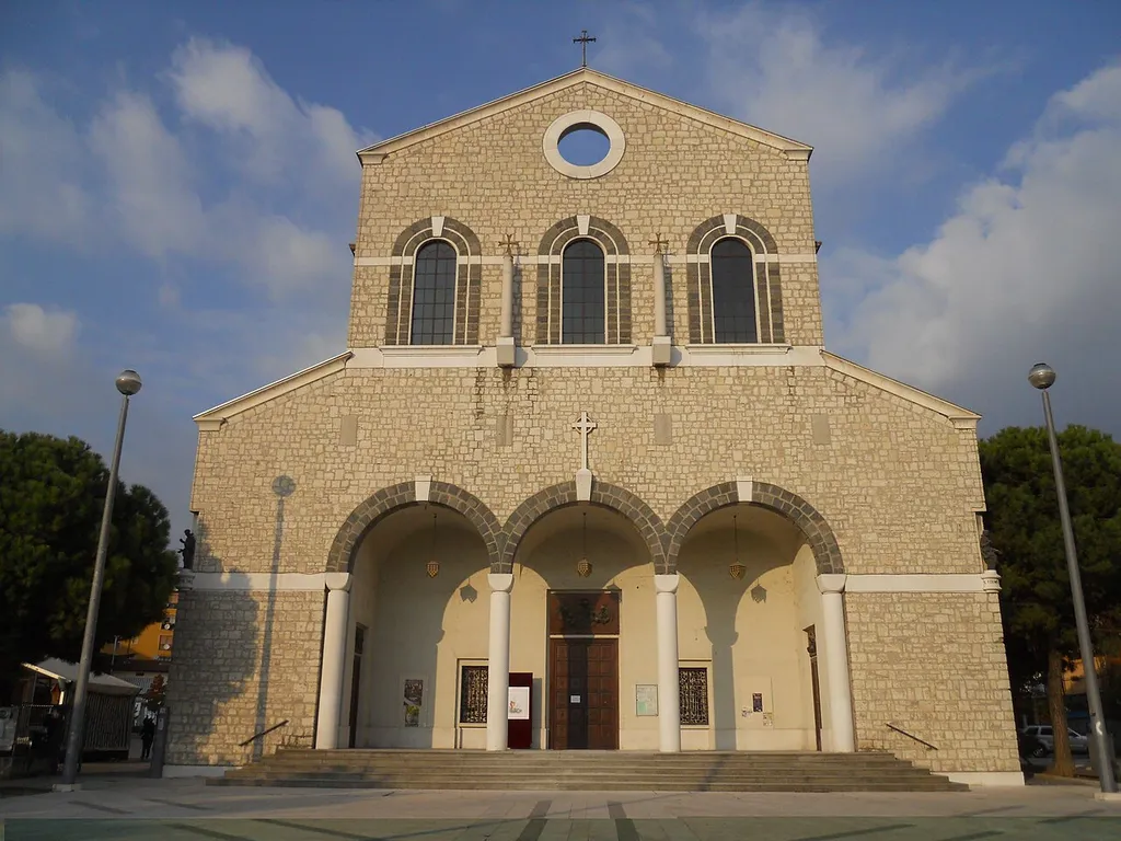 chiesa di san giacinto (Brescia - Via Lamarmora)