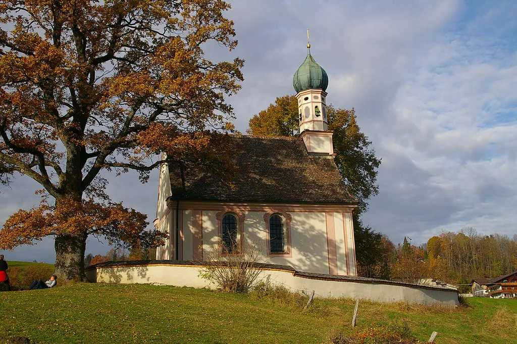 The little church in Ramsach near Murnau from the outside