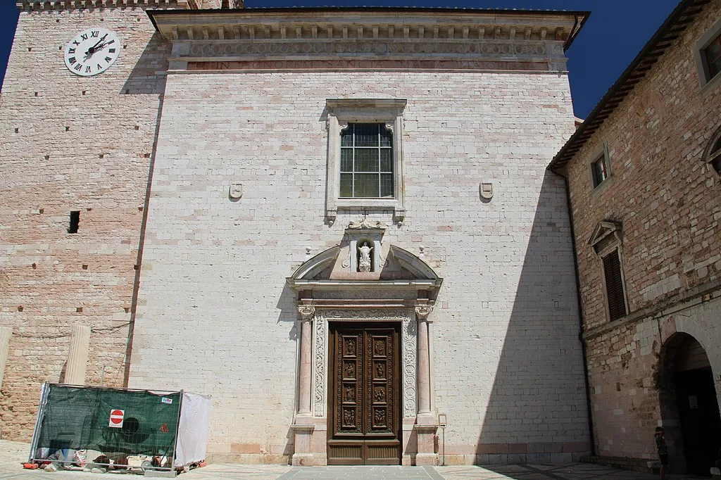 Cammino Francescano della Marca, Spello, Collegiata di Santa Maria Maggiore