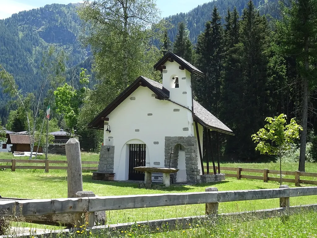 Fazzon (Pellizzano, Trentino, Italy), Our Lady Queen of Peace church