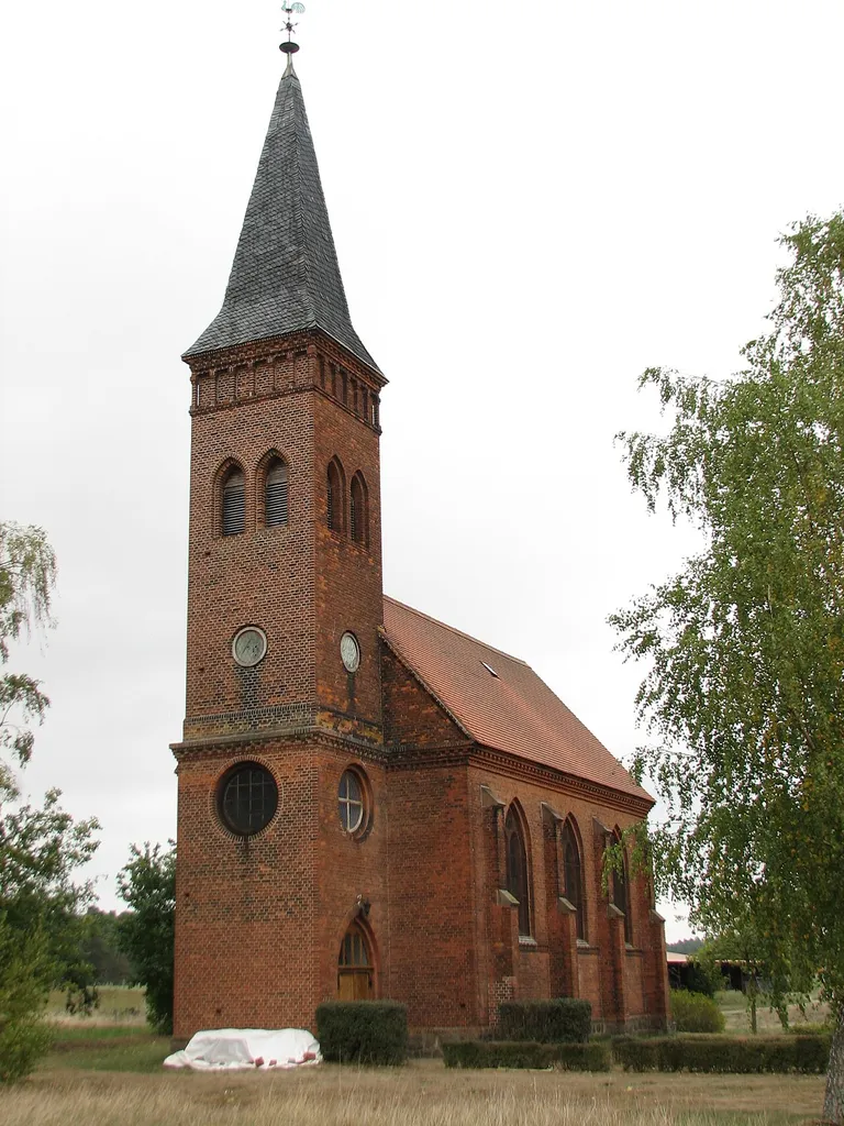 Kirche zu Hottendorf (Oktober 2018)