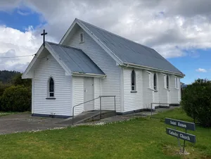 St Annes Catholic Church, Hari Hari