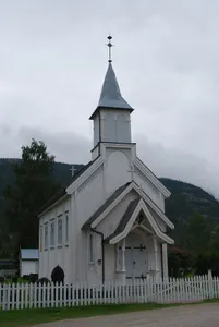 Atneosen Church