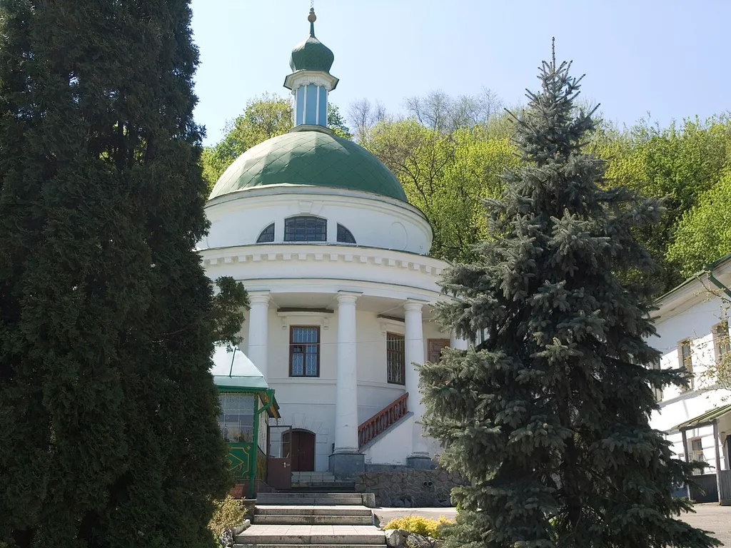 Україна, Київ - Комплекс Флорівського Вознесенського монастиря - Церква Воскресенська