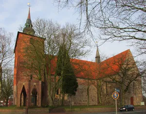 Varel palace church