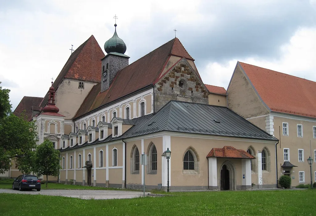 Pfarrkirche Mariä Himmelfahrt (ehemalige Stiftskirche Baumgartenberg), Baumgartenberg 1 in Baumgartenberg (Oberösterreich).