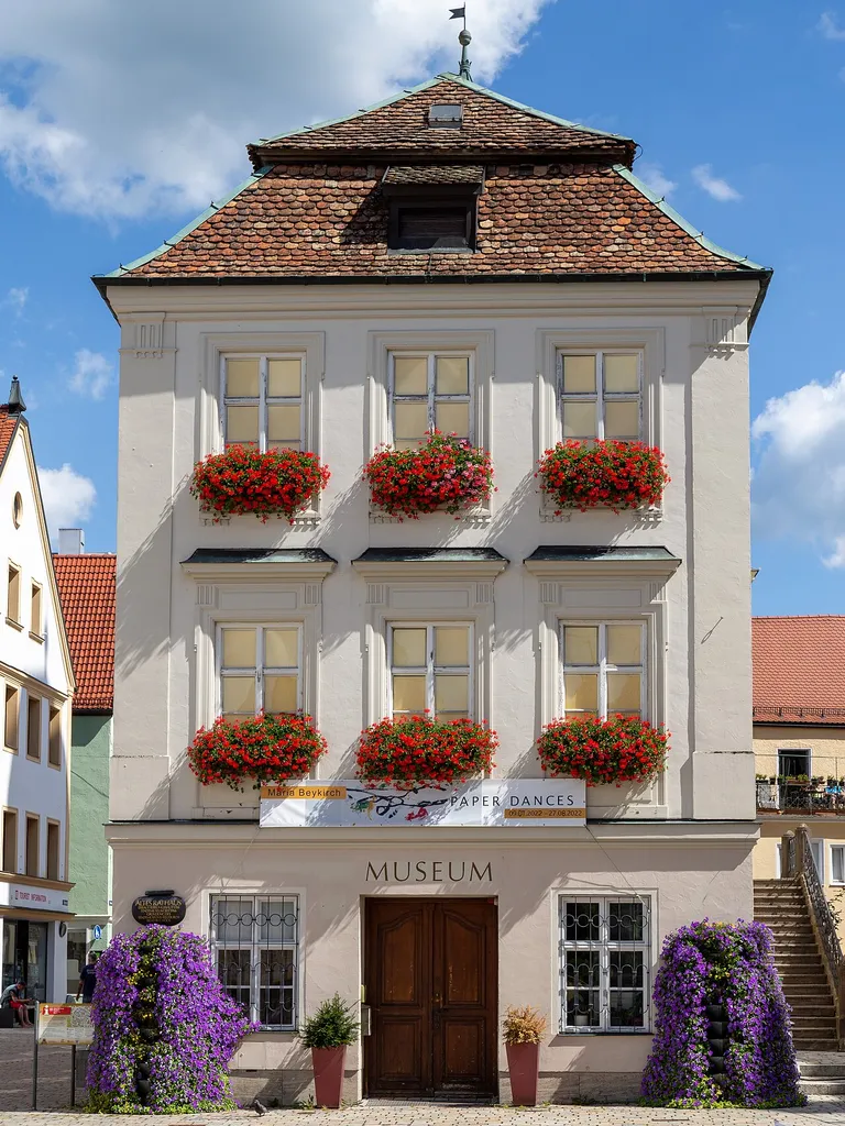 Altes Rathaus (jetzt Stadtmuseum) in Weilheim in Oberbayern