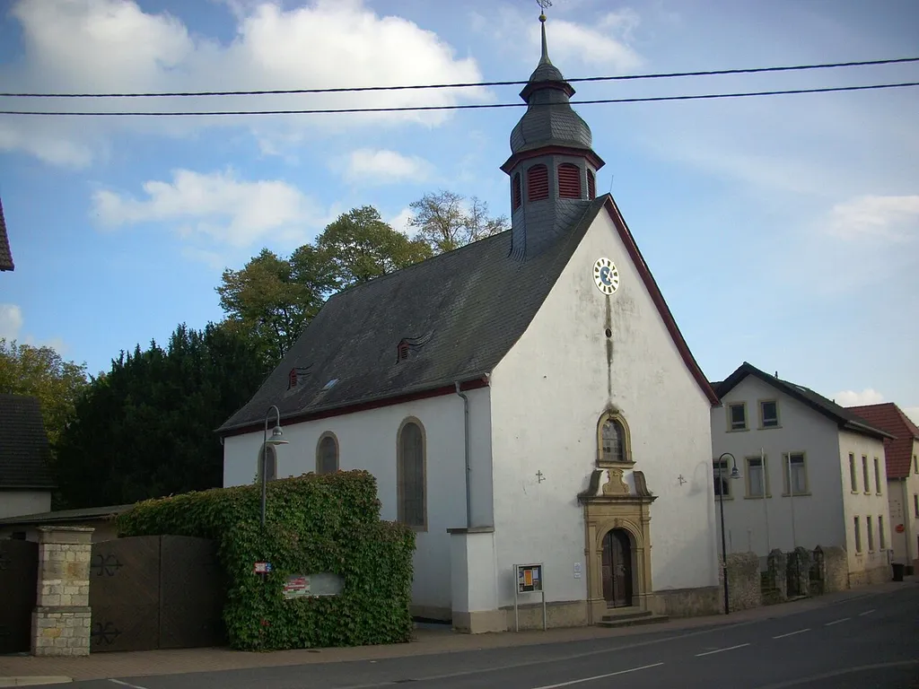 Evangelische Paulskirche; barocker Saalbau, bezeichnet 1760, bauzeitliche Ausstattung