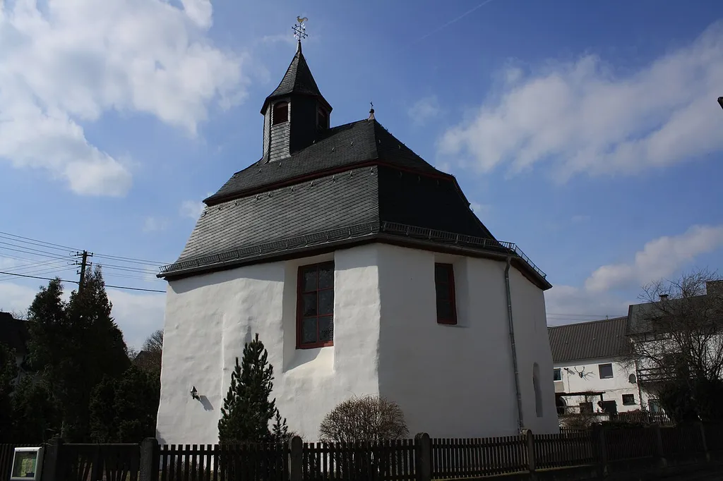 The first church of Reckenroth was built in 1430 as Marienkapelle. In 1738, it was rebuilt.