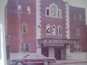Moultrie Theatre