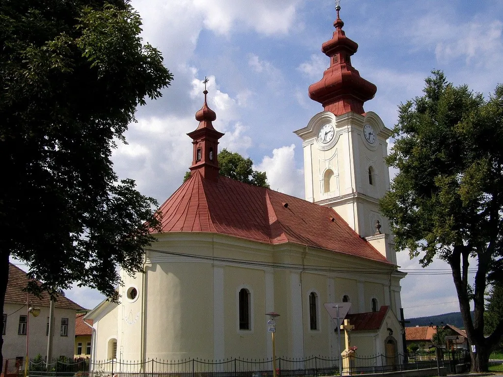 This media shows the protected monument with the number 810-645/0 CHMSK/810-645/0,CHMSK/810-645(other) in the Slovak Republic.