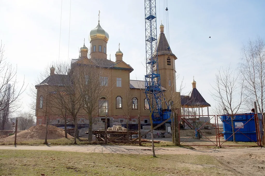 Orthodox Church of Saint George, Zhukov str. 9, Baranovichi city. Construction.