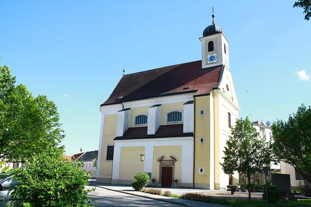 Kirche in de:Schönau an der Triesting in Niederösterreich