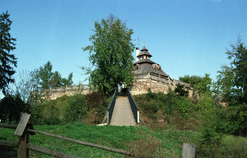 grodzisko, ruiny zamku, pawilon widokowy Szaflary, Szaflary