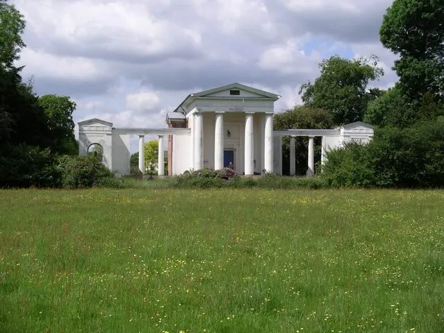 The new Palladian-style Church in Ayot St Lawrence, taken in May 2004 by Stephen Penney. )