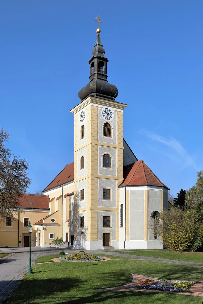East-southeast view of the parish church in Weikendorf.