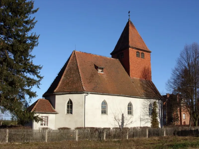 Bryńsk - kościół filialny pw. Matki Boskiej Anielskiej (zabytek nr rejestr. A-4168 and 73)