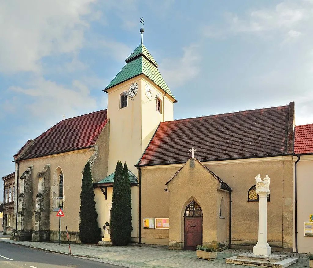Catholic church in Deutsch-Haslau, Municipality Prellenkirchen, Lower Austria, Austria