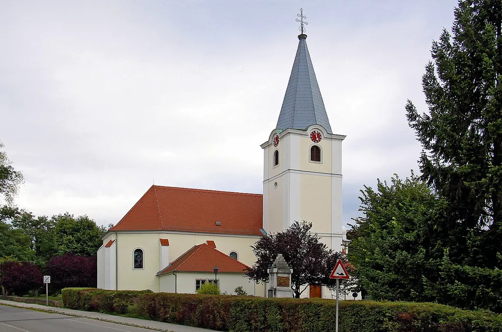 Parish church „Mariae Geburt“ - Neudörfl