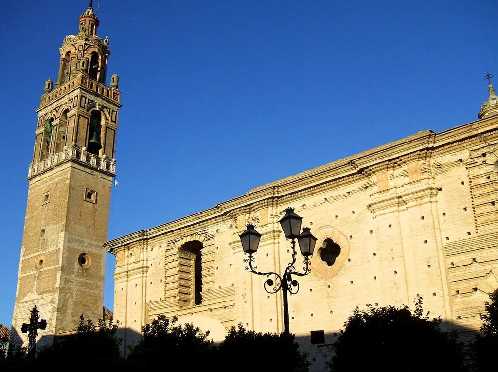Iglesia de Santa Cruz, Écija.