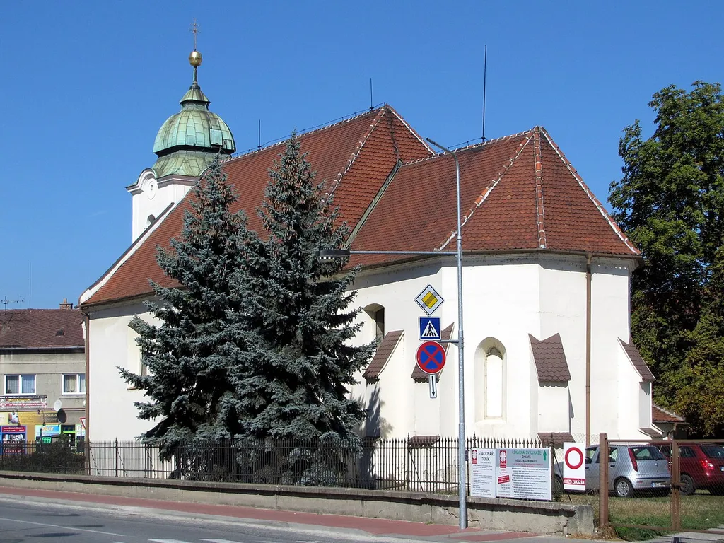 Kostel Panny Marie ve Veselí nad Moravou
