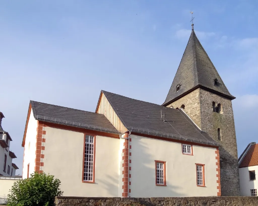 Evangelische Pfarrkirche Kirch-Göns