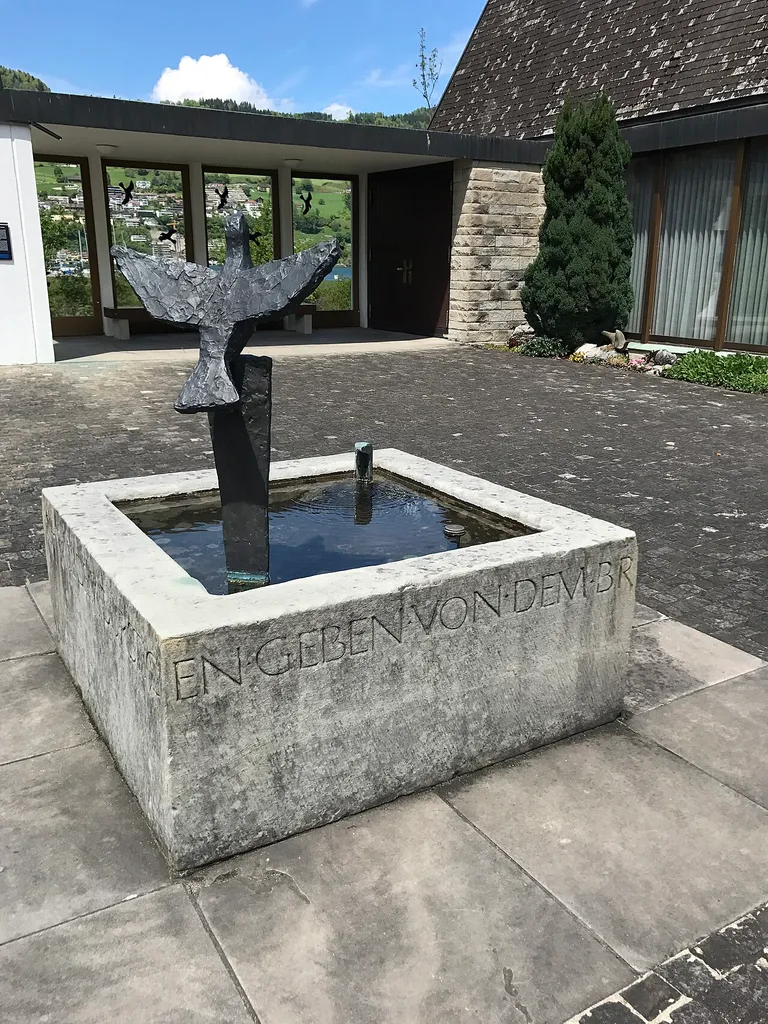 Brunnen Buochs reformierte Kirche(Nidwalden)