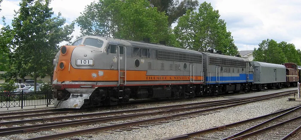 Fillmore and Western Railway F-7s