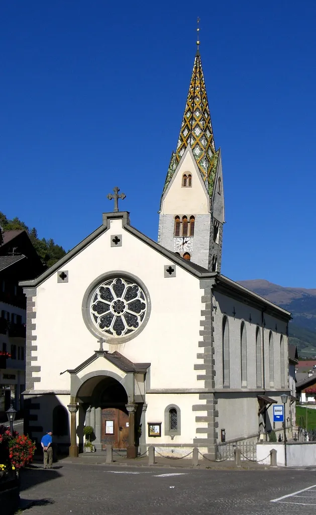 Barbian, St James Parish Church from south.