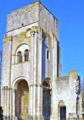 Verdun tour abbaye saint-Vanne