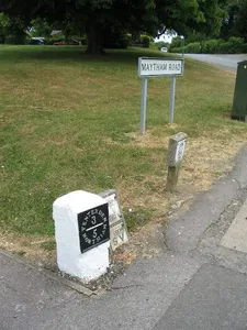 Milestone, Maytham Road, N of church