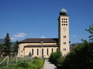 Holy Cross church