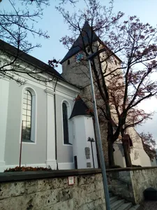 Katholische Heilig-Kreuz-Kirche