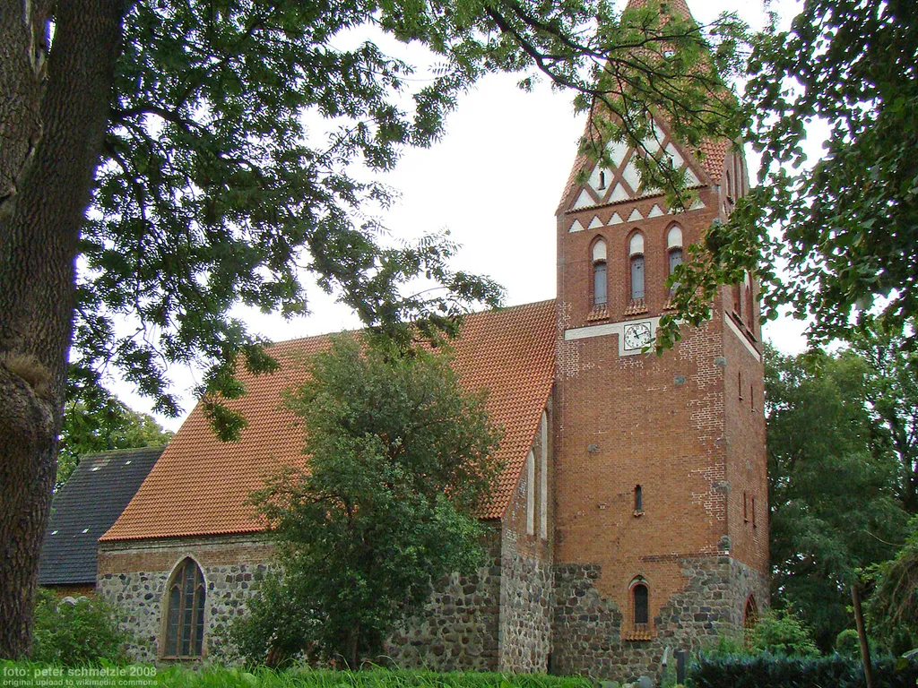 Dorfkirche in Rostock-Biestow