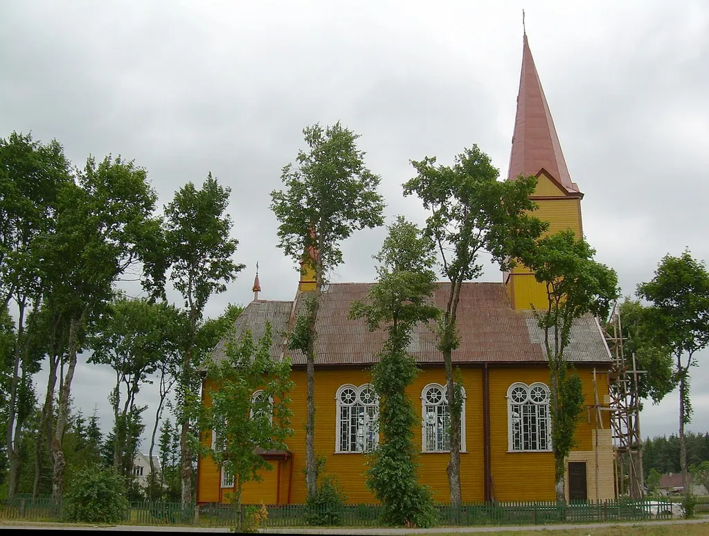 Stalgėnų Šv. apaštalų Petro ir Pauliaus bažnyčia