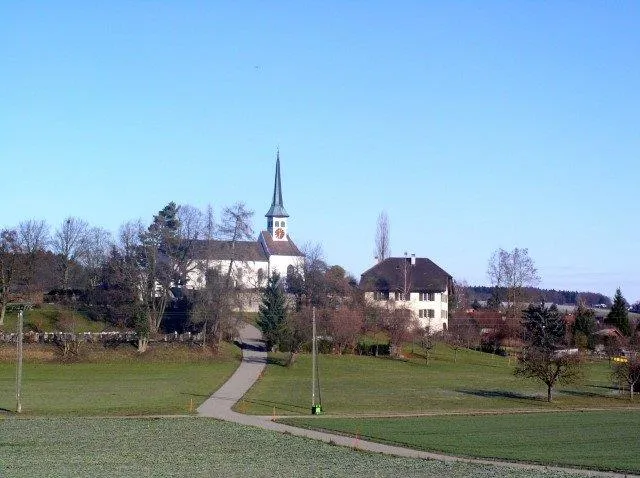 Reformierte Kirche mit Pfarrhaus Seuzach