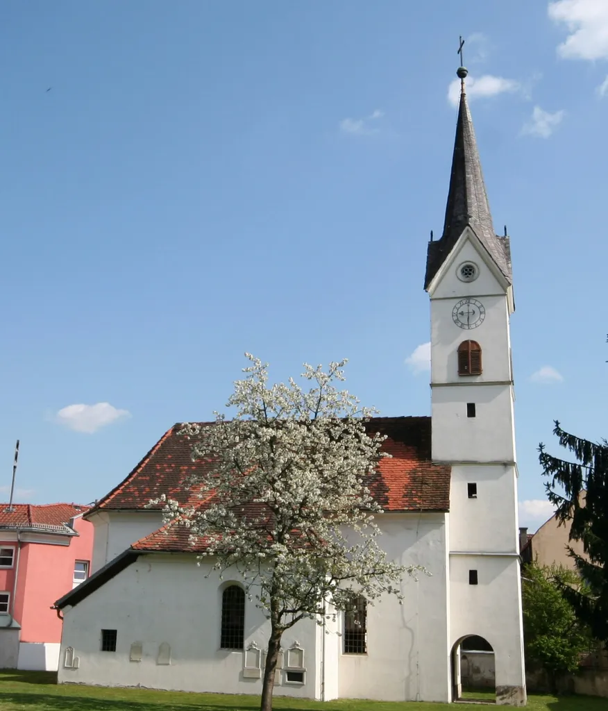 Alte Pfarrkirche in St Peter, Klagenfurt This media shows the protected monument with ObjektID 119986 in Austria. (Commons, de, Wikidata)