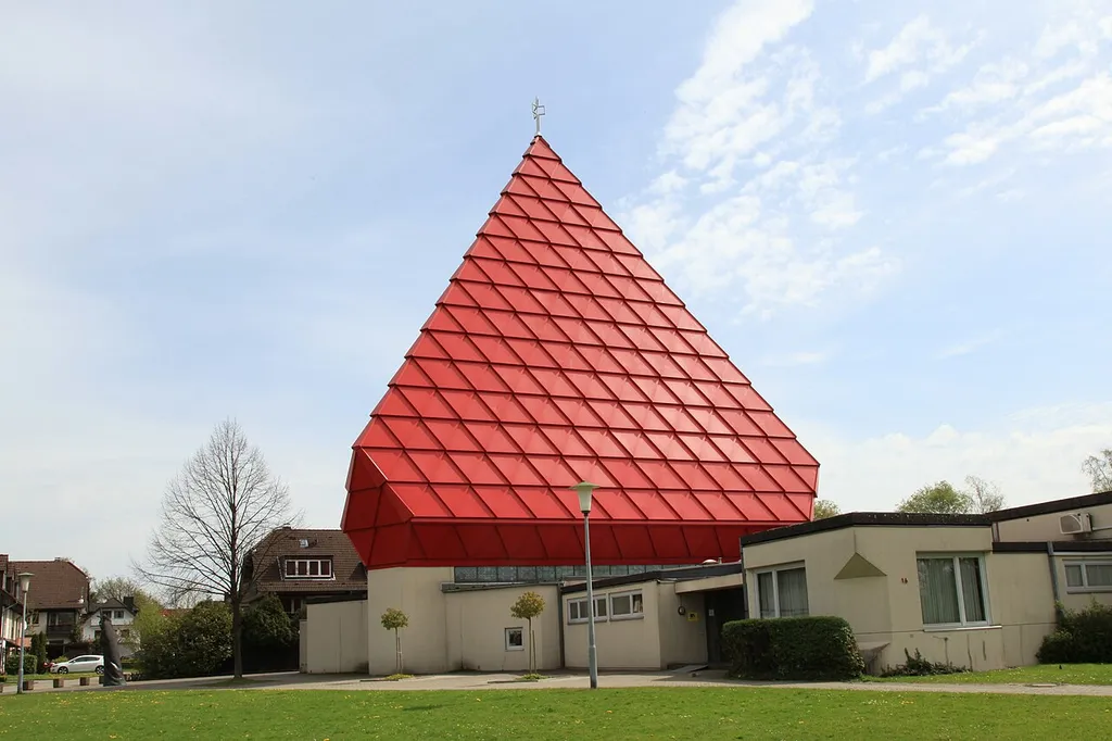 St. Christophorus, Christophorusweg in Ratingen-Breitscheid