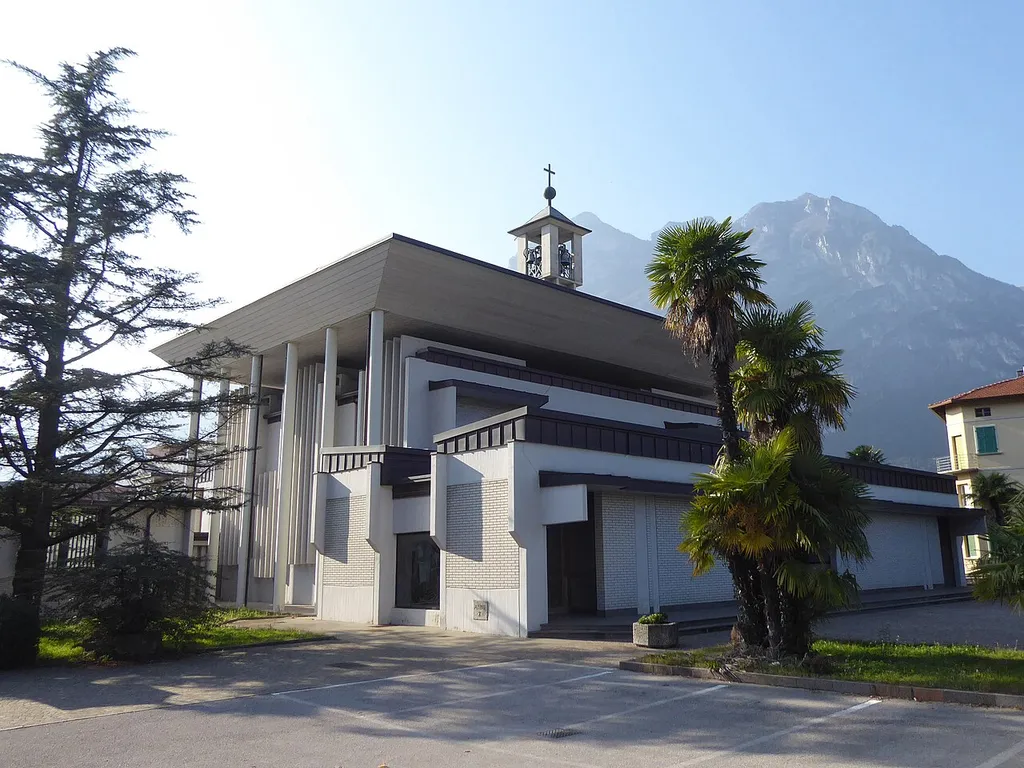 Riva del Garda (Trentino, Italy), Saints Peter and Paul church